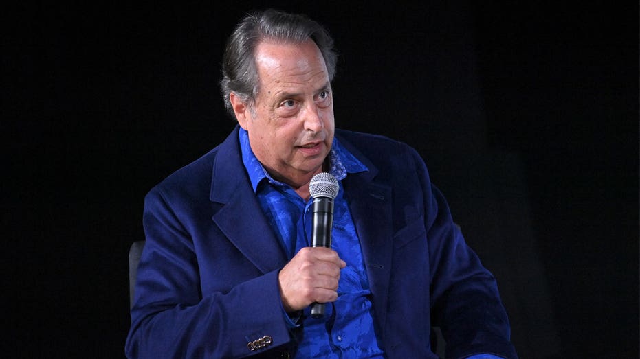 Jon Lovitz says Dems are antisemitic ‘by their actions,’ Trump has ‘done more for Israel than any president’